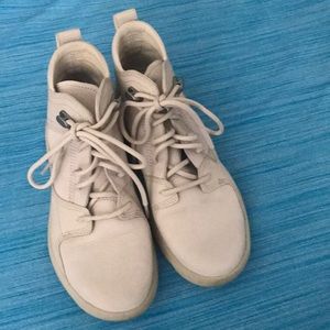 Timberland Leather 6.5